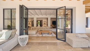 Resa Estates finca campo san jose Ibiza entrance 1 .jpg